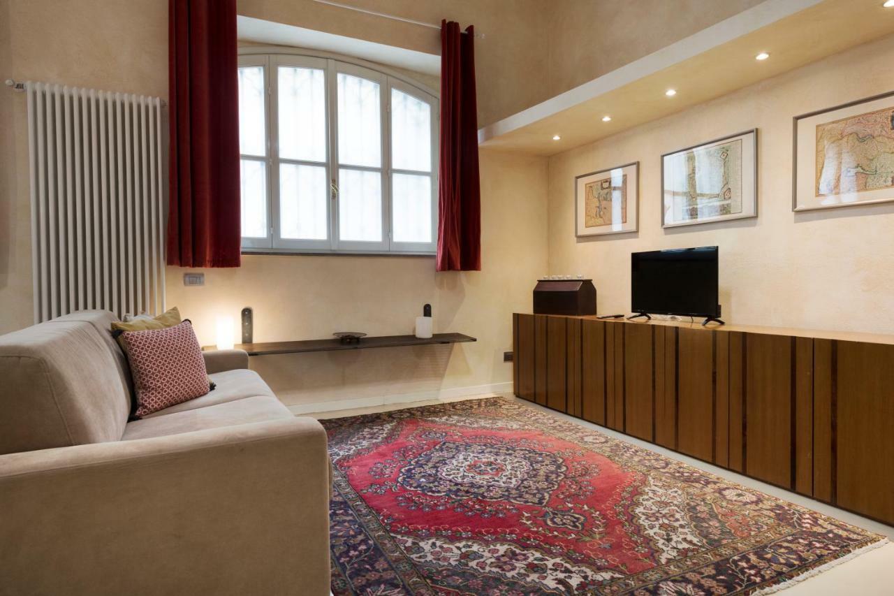 Luxury Apartments Fioravanti Milano Esterno foto