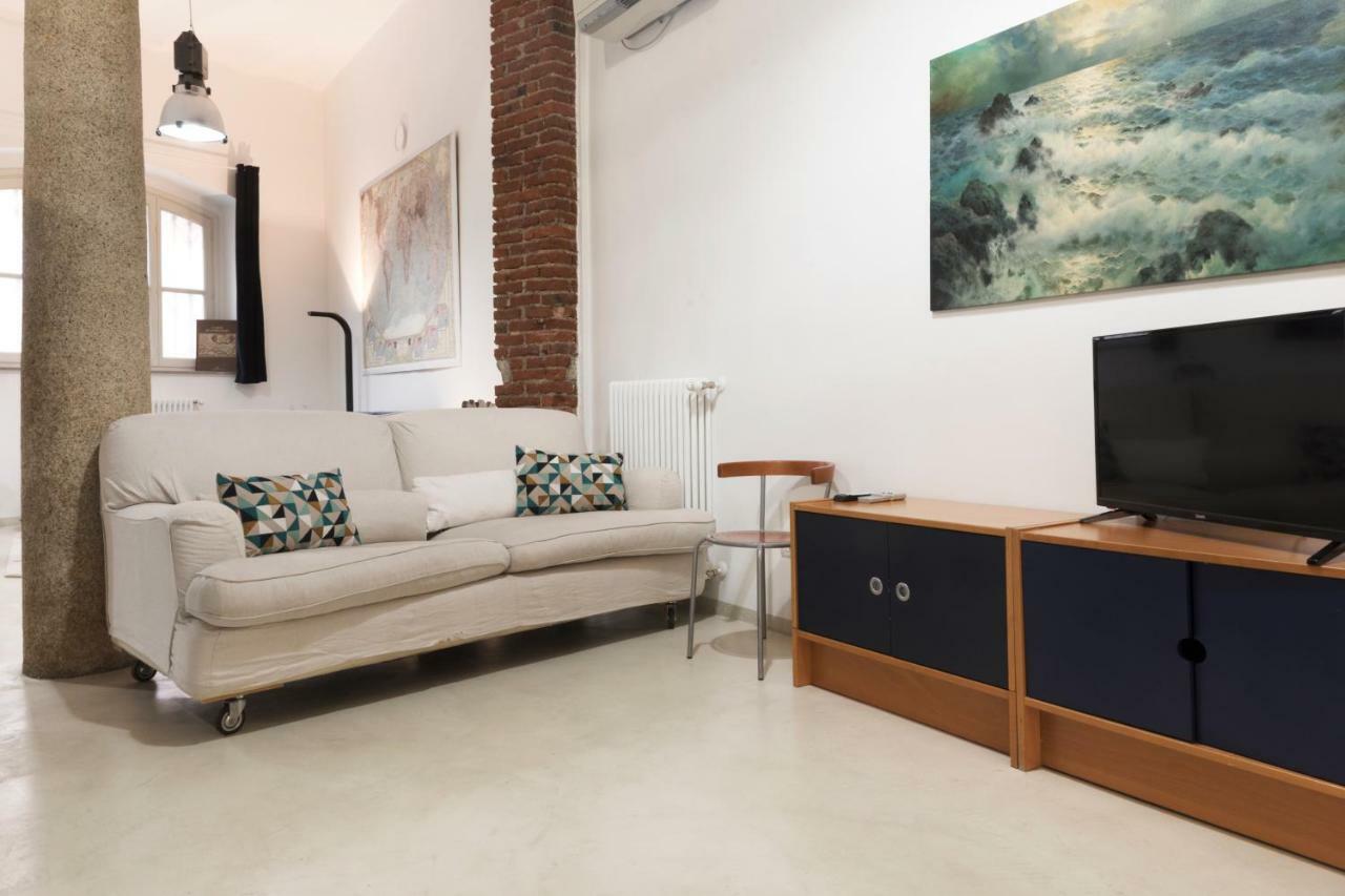 Luxury Apartments Fioravanti Milano Esterno foto